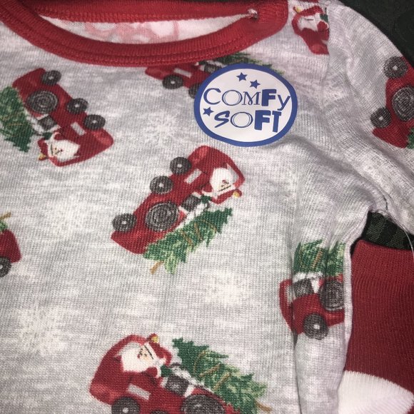 NWT 18m Max & Olivia Firetruck santa pajamas socks set boys girls christmas pjs - Picture 5 of 6